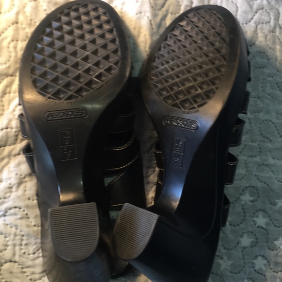 Strappy sandal heels - Picture 7 of 9